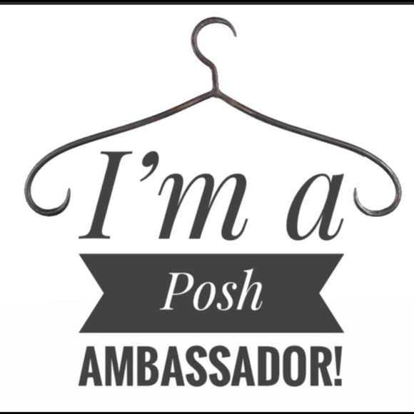 Top Rated Meet your Posher, Annie-Trusted seller! - Picture 2 of 7